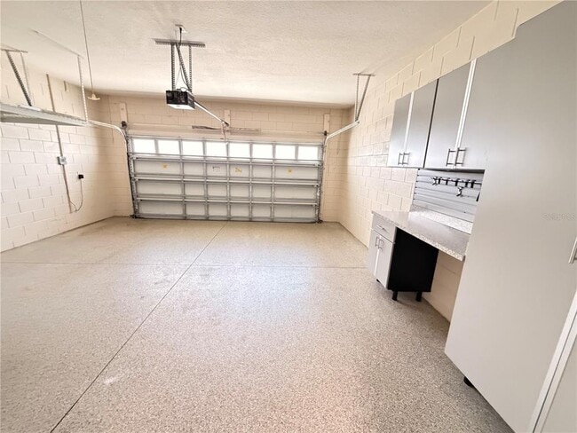 Building Photo - 2347 Crosston Cir