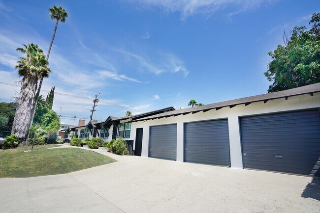 Building Photo - 14857 Morrison St