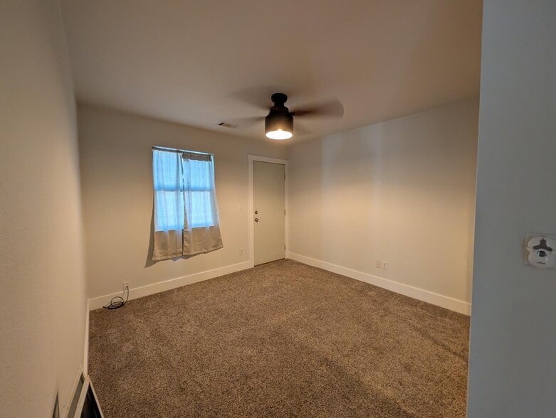 Building Photo - 35880 Sage Ln
