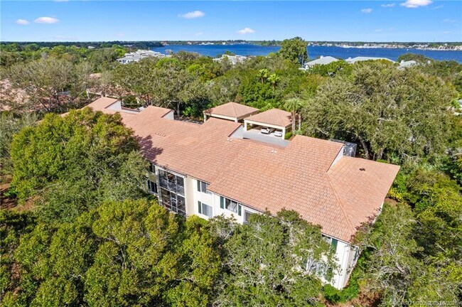 Building Photo - 12481 Harbour Ridge Blvd