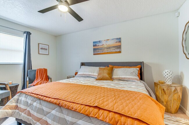 Building Photo - 589 Coconut St