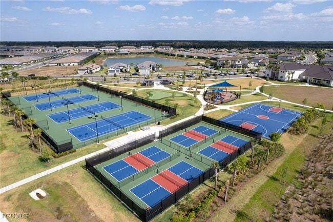 Building Photo - 14275 Pine Lodge Ln