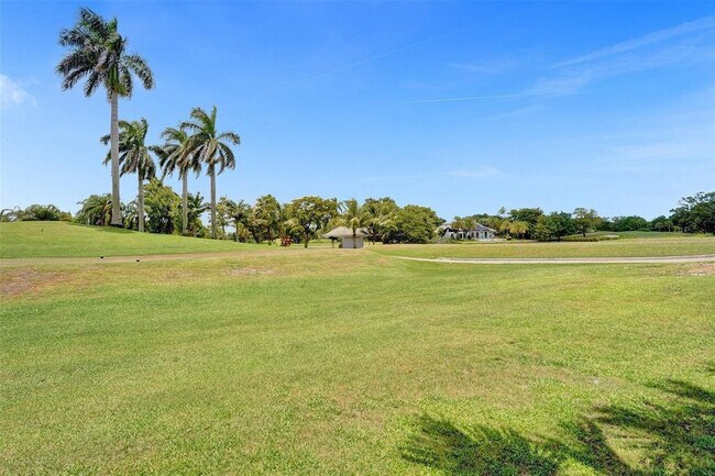 Building Photo - 103 Heatherbrook Way