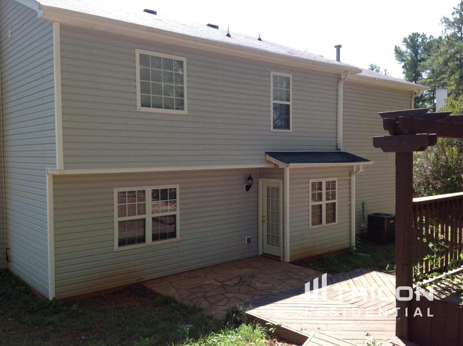 Building Photo - 325 Foster Trace Dr