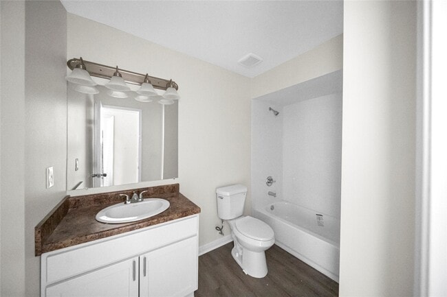 Building Photo - 12619 Ashford Meadow Dr