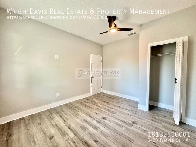 Building Photo - Stunning 3/2 duplex in Tampa!