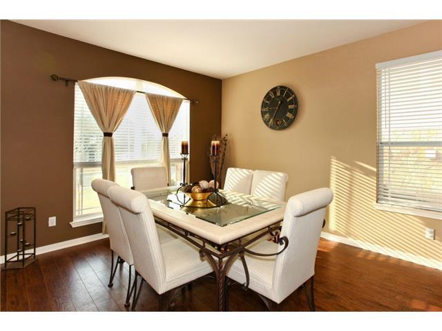 Building Photo - 4103 Green Vista Pl