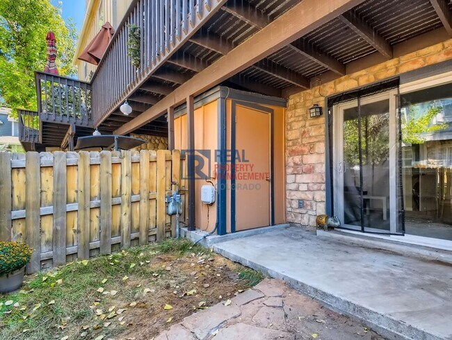 Building Photo - 2785 E Nichols Cir