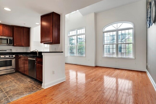 Building Photo - 100 Abbie Ct