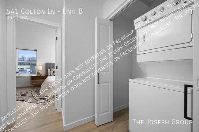 Building Photo - 541 Colton Ln