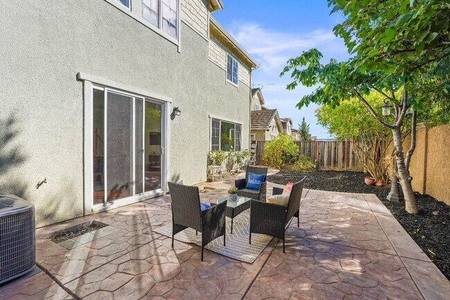 Building Photo - 4596 Alta Terra Rd
