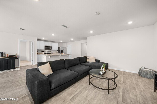 Building Photo - 4000 Millicent Ln