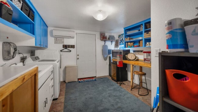 Building Photo - 316 Jacobs Creek Park Rd