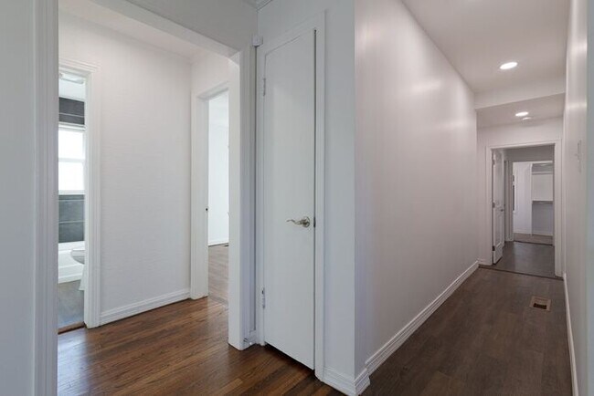 Building Photo - Brookside Bungalow! PRICE DROP!