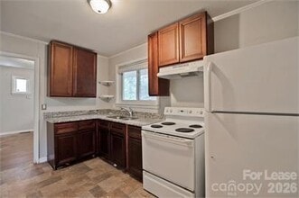 Building Photo - 3031 Attaberry Dr