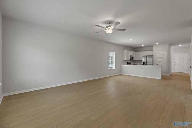 Building Photo - 102 Border Collie Dr