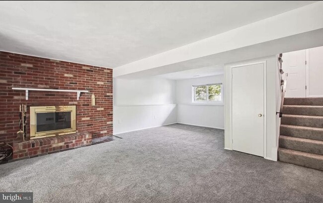 Building Photo - 7997 Nolcrest Rd