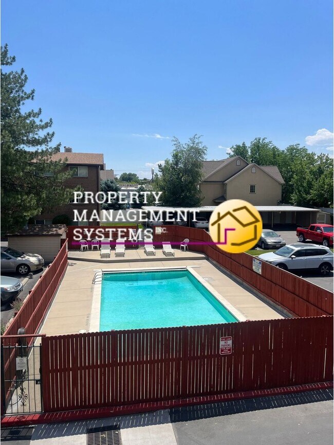 Building Photo - 2 Bedroom Millcreek Condo