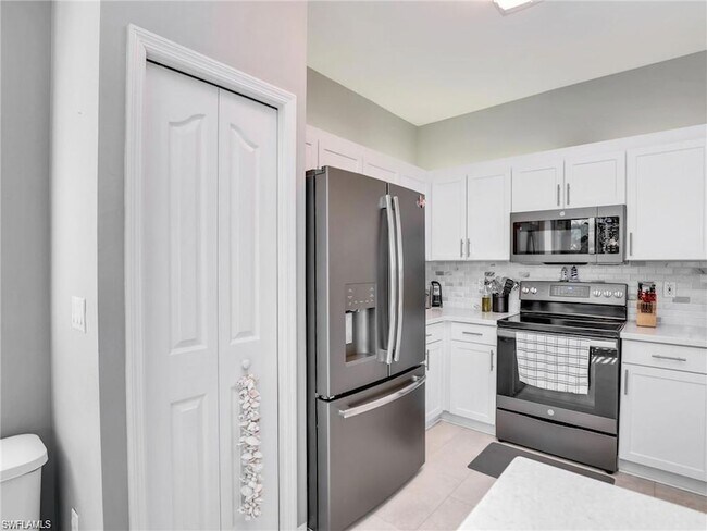 Building Photo - 25051 Ballycastle Ct