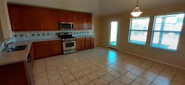 Building Photo - 3005 Mill Creek Way