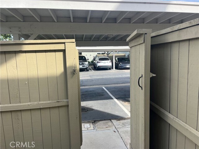 Building Photo - 40 Timber Run