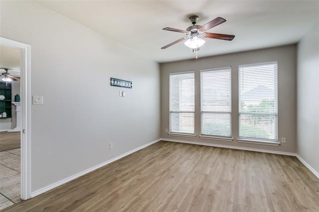 Building Photo - 4621 Lazy Oaks St