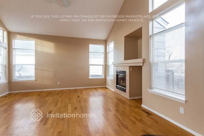 Building Photo - 8738 Snowbird Way