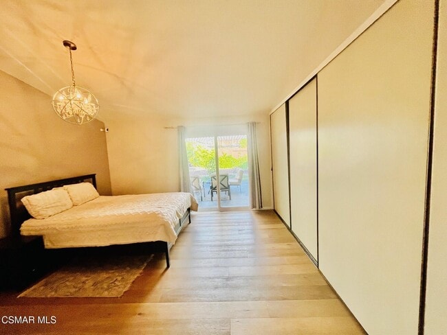 Building Photo - 619 Calle Del Sur