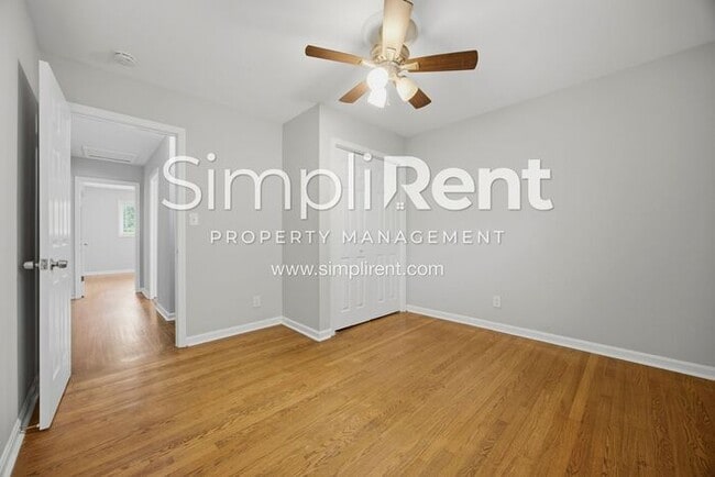 Building Photo - Beautifully Updated 4 Bedroom Home in Decatur! -1st month's Rent FREE with a 13-month lease!