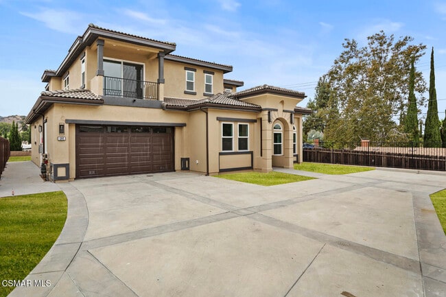 Building Photo - 295 Toyon Ct