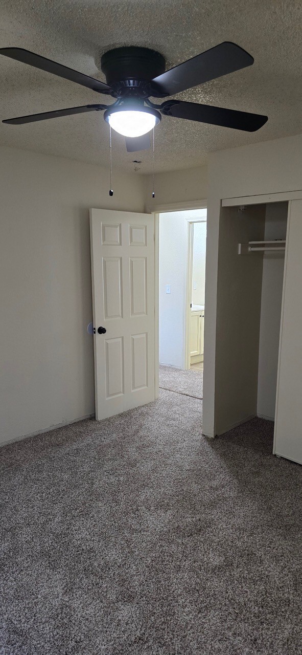 Building Photo - 9500-9502 Avalon Blvd