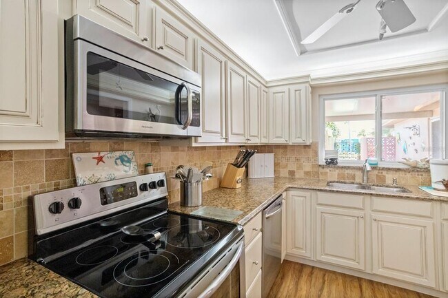 Building Photo - 355 Boca Ciega Point Blvd S