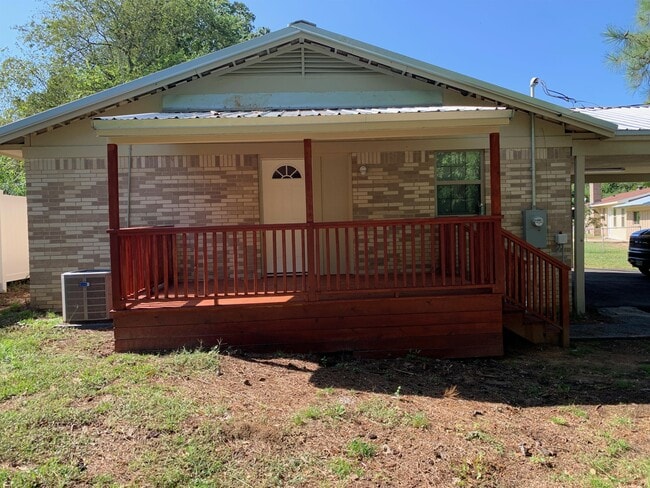 Building Photo - 10588 State Hwy 64