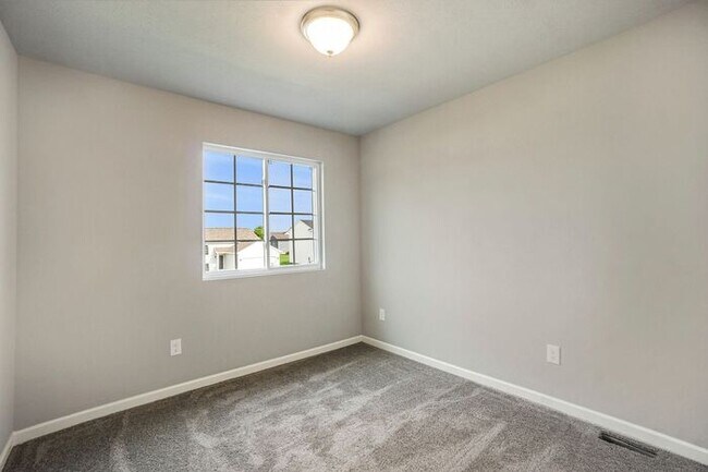 Building Photo - 1724 Harper Grove Ln