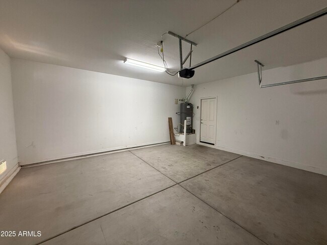 Building Photo - 9811 E Palladium Dr