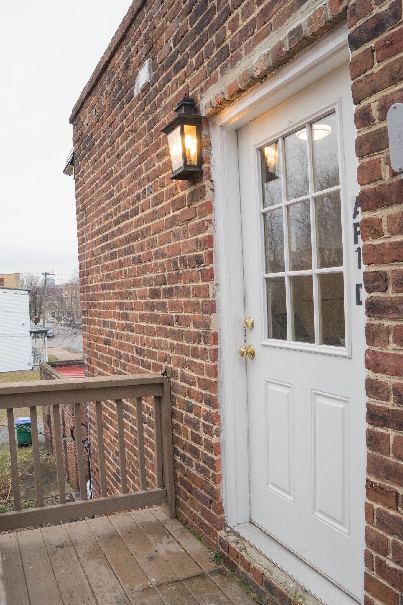 Building Photo - 324 N 27th St