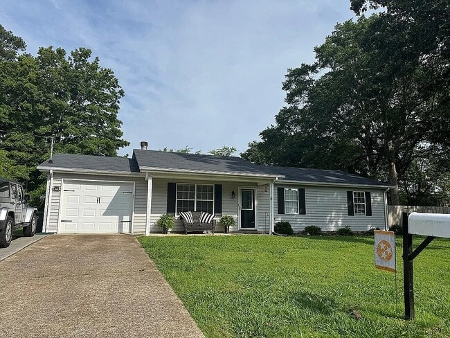 Building Photo - 8145 Iris Dr