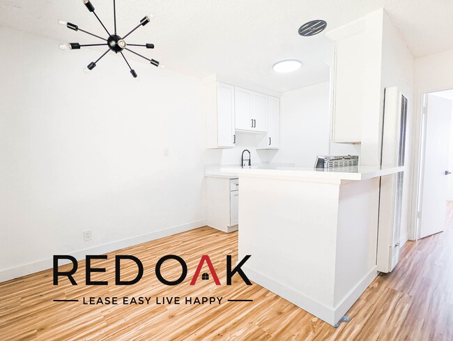 Building Photo - 12605 Kensington Ln