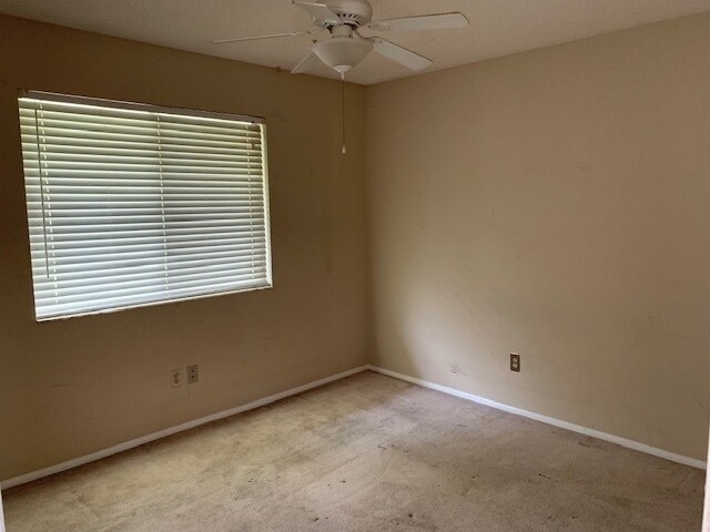 Building Photo - 2 bed 2 bath in winterpark!