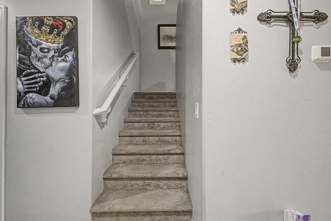 Building Photo - 18235 W Ida Ln