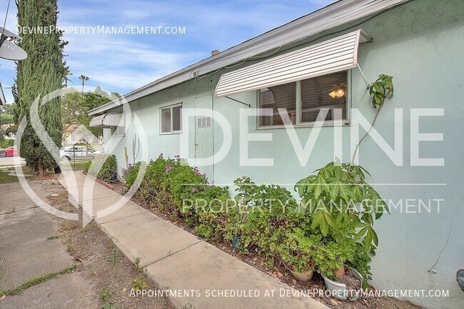 Building Photo - 1005 W. F. St-
