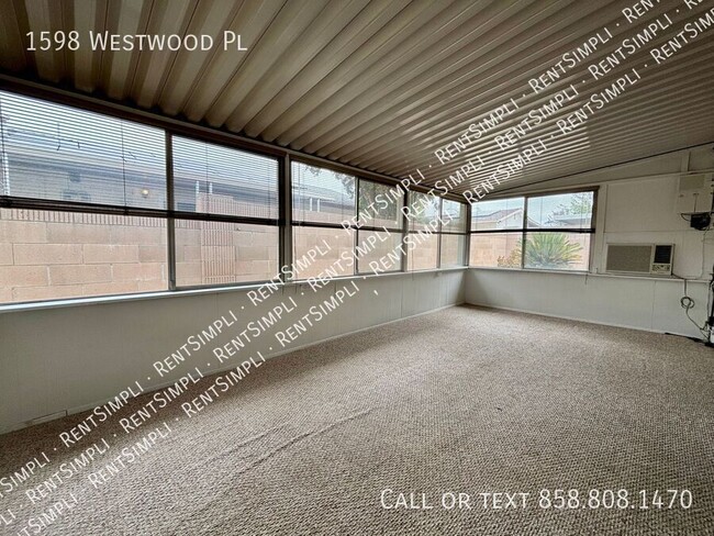 Building Photo - 1598 Westwood Pl