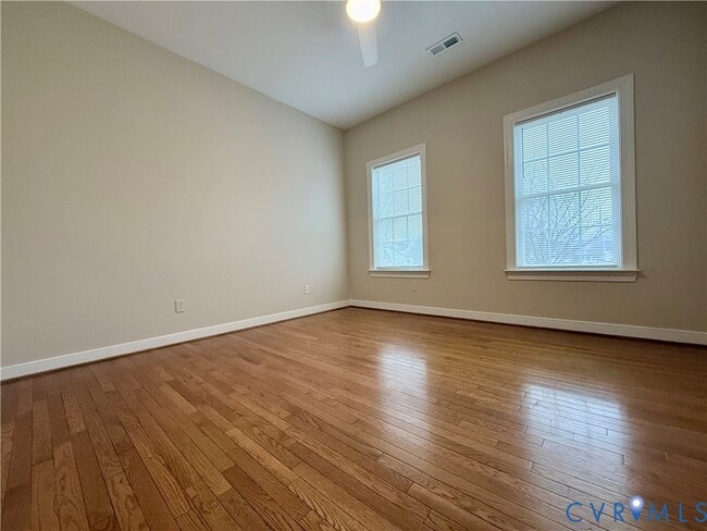 Building Photo - 1355 Hawkins Wood Cir