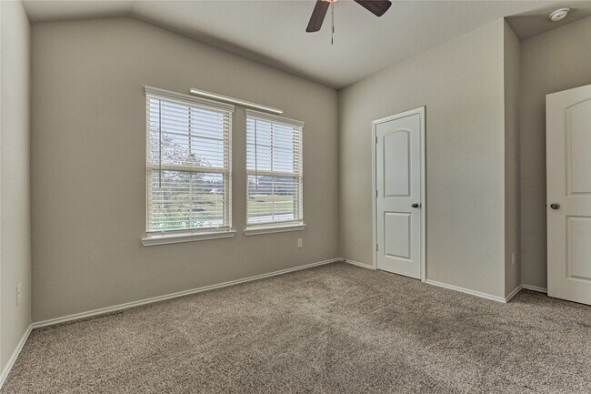 Building Photo - 13959 Leigh Lake Ln