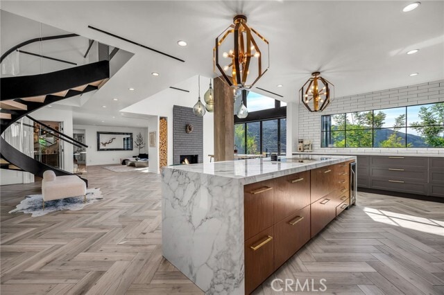 Building Photo - 24301 Sylvan Glen Rd