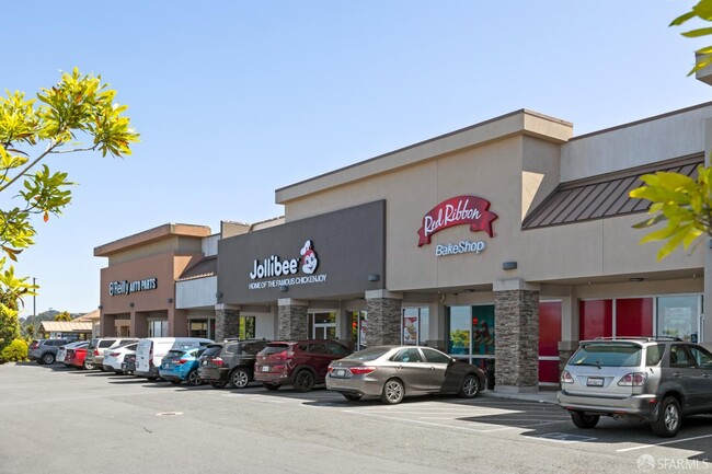 Building Photo - 2210 Gellert Blvd