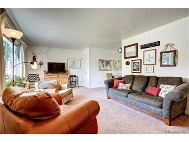Building Photo - 3111 W 95th Ave