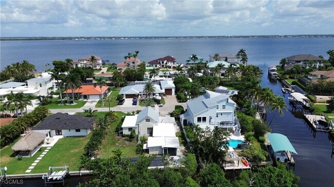Building Photo - 12743 Brewster Dr