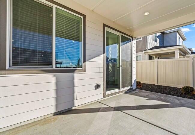 Building Photo - 12459 W Norterra Ln