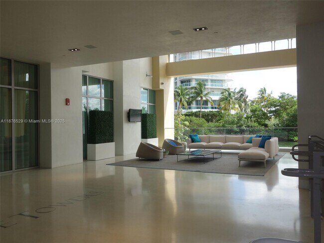 Building Photo - 300 Sunny Isles Blvd